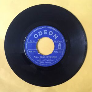 Yıldız Tezcan - Ana Beni Eversene