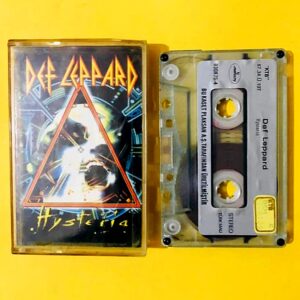 Def Leppard – Hysteria