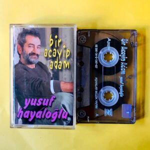 Yusuf Hayaloğlu – Bir Acayip Adam