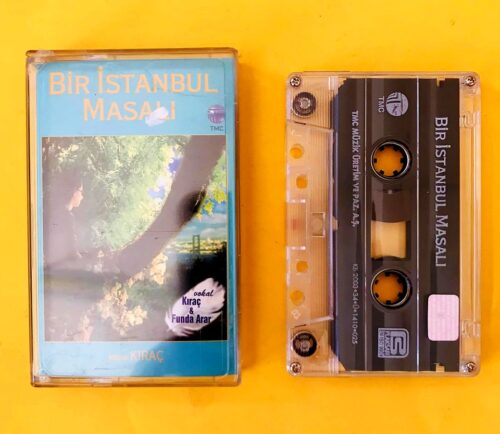 Funda Arar  Kıraç – Bir İstanbul Masalı