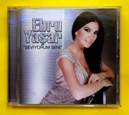 Ebru Yaşar - Seviyorum Seni