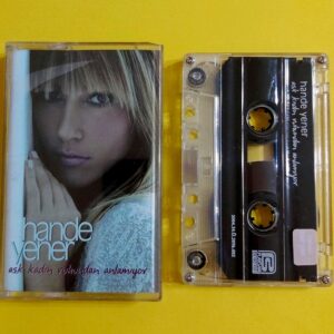 Hande Yener – Aşk Kadın Ruhundan Anlamıyor