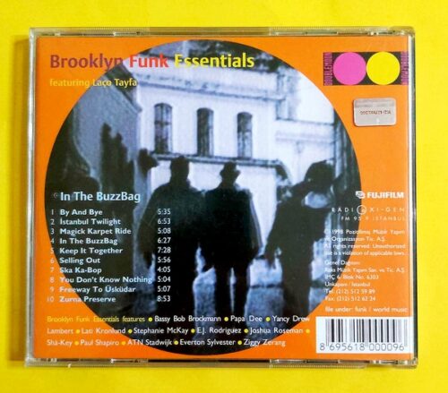 Brooklyn Funk Essentials featuring Laço Tayfa – In The BuzzBag - Görsel 2