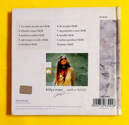 Hülya Avşar - Aşıklar Delidir - Görsel 2