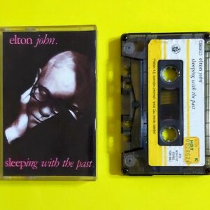Elton John – Sleeping With The Past