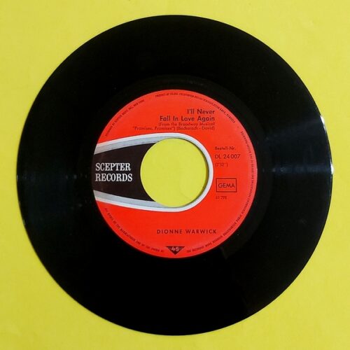 Dionne Warwick – I'll Never Fall In Love Again