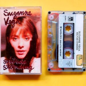 Suzanne Vega – Solitude Standing