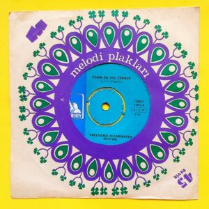 Creedence Clearwater Revival - Down On The Corner