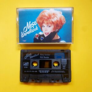 Neşe Karaböcek – Ateş Benim Kül Benim