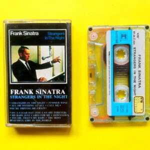 Frank Sinatra – Strangers In The Night