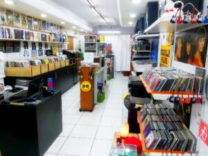 Nostalji Plak Müzikevi Kadıköy